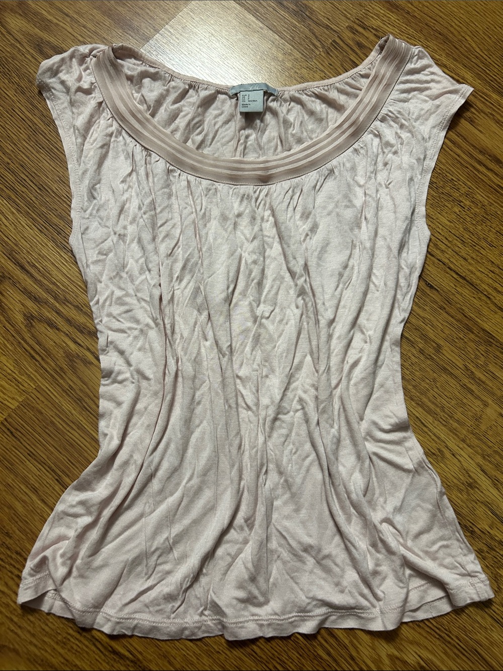 NWOT H&M Rayon Top